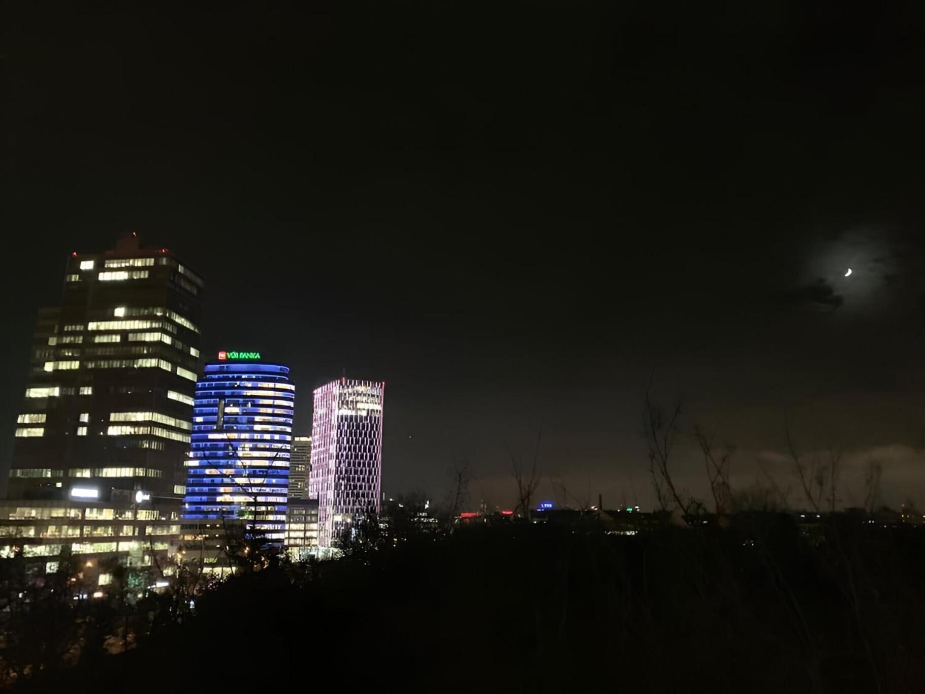 Park View City Center Location Apartment With Balcony Братислава Экстерьер фото