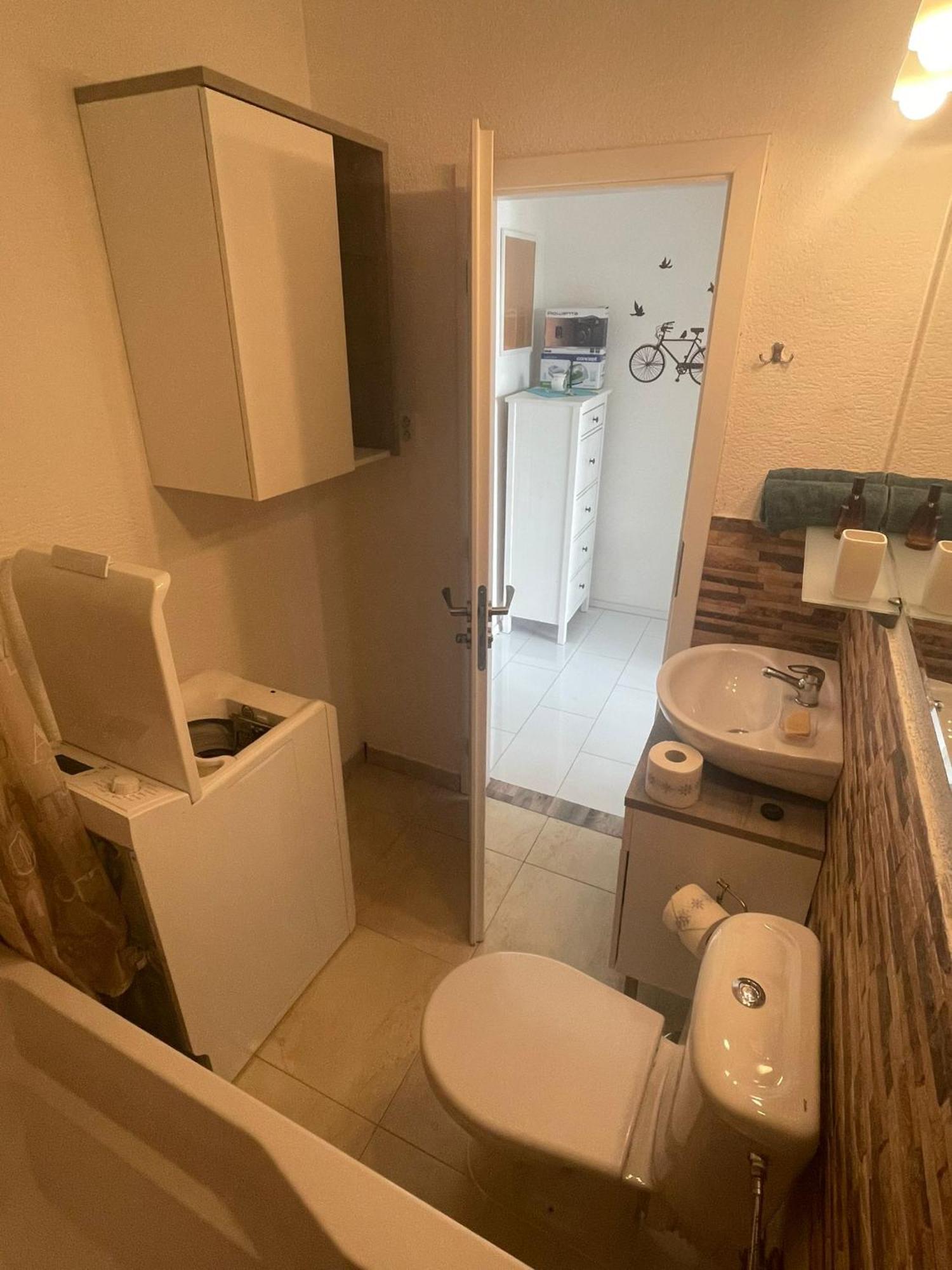 Park View City Center Location Apartment With Balcony Братислава Экстерьер фото