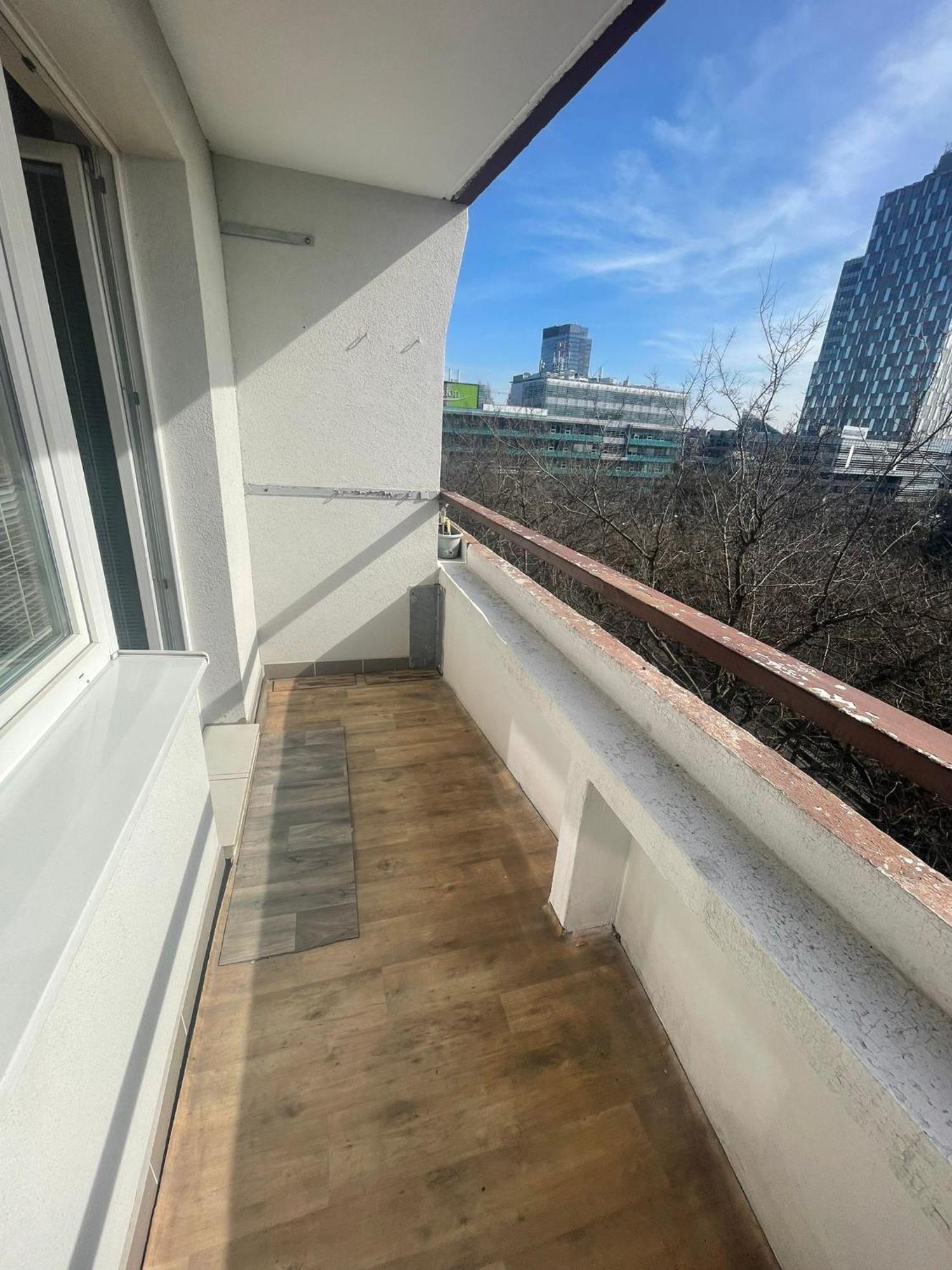 Park View City Center Location Apartment With Balcony Братислава Экстерьер фото